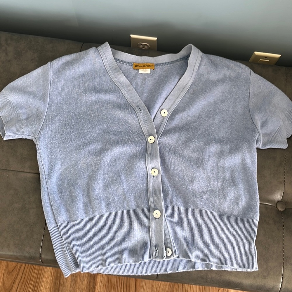 Comfy blue cropped cardigan